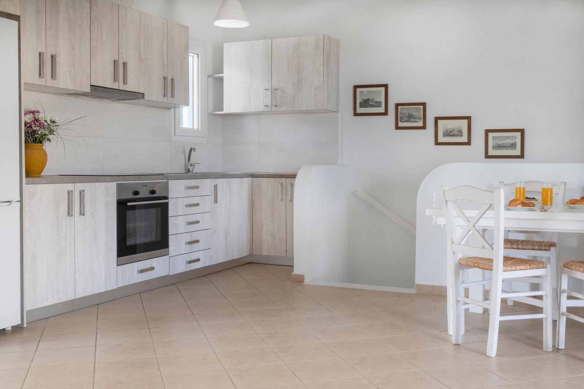 Mykonos Residence Villas & Suites Merchia Beach ภายนอก รูปภาพ